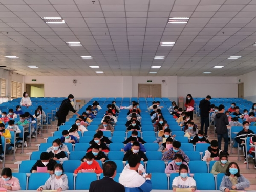 发放宣传单_缩小大小
