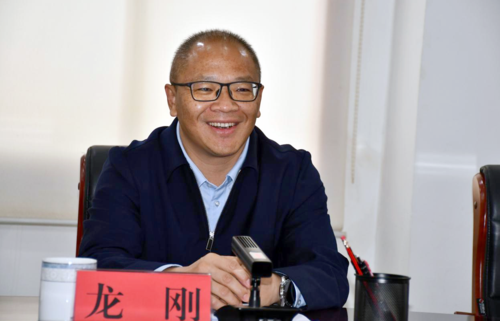 东川区与光筑农业集团有限公司举行2