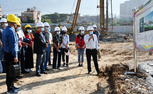 区政协将组织部分政协委员对东川区全民健身中心项目建设情况进行视察1_副本