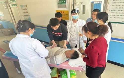 【健康科普】拖布卡镇卫生院成功抢救两名危重患者3
