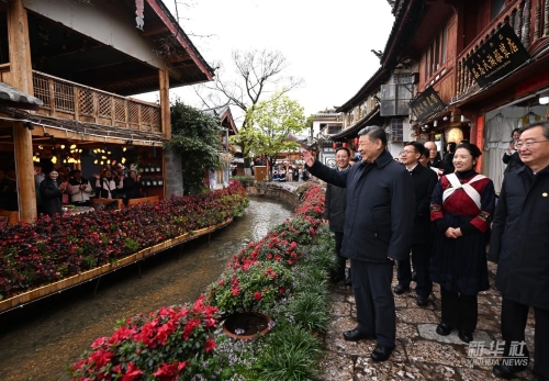 习近平在云南丽江市考察调研8