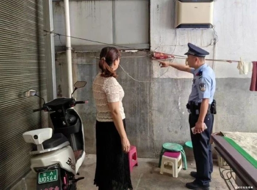 阿旺派出所2