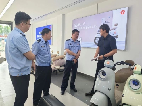 东川区公安局联合各相关部门开展假劣电动自行车集中整治行动3