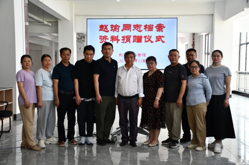 近万件！东川区档案馆收到社会档案资料无偿捐赠1