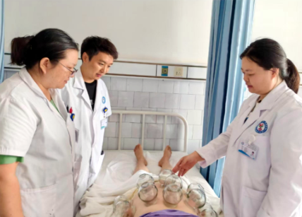 沪滇同心聚合力 健康东川谱新篇3 - 副本