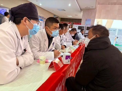 昆明市第一人民医院专家工作站+多学科义诊同步落地东川区人民医院 双向赋能医疗提质惠民2