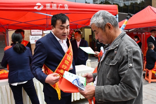 我区开展“3·15”金融知识宣传活动 守护群众“钱袋子”4
