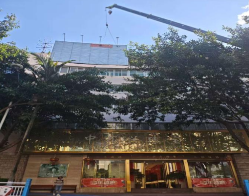 东川区综合行政执法局扎实开展主次干道环境秩序综合提升行动2