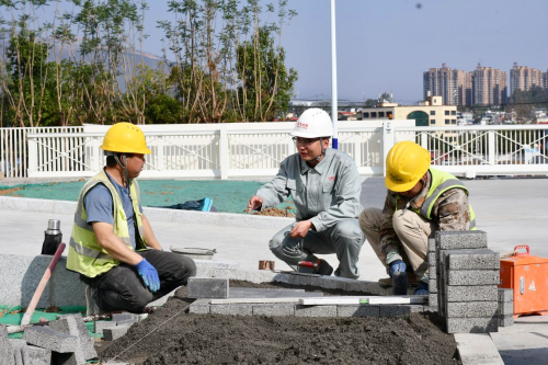 农夫山泉云南轿子雪山工厂在东川正式投产  绿色发展增添新动能4