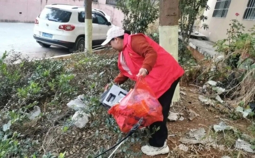 人居环境整治持续发力  “志愿红”绘就集义宜居底色1