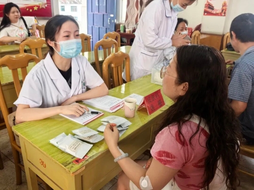 党建领航送健康4