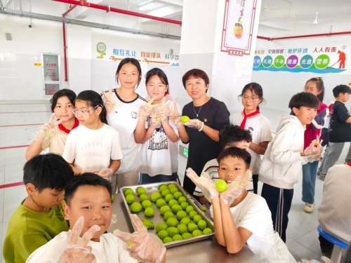 巧手做青团 传承清明情3