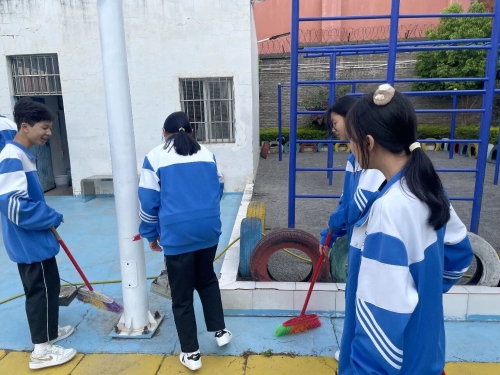 【弘扬雷锋精神】东川区各级团组织开展学雷锋系列志愿服务活动4