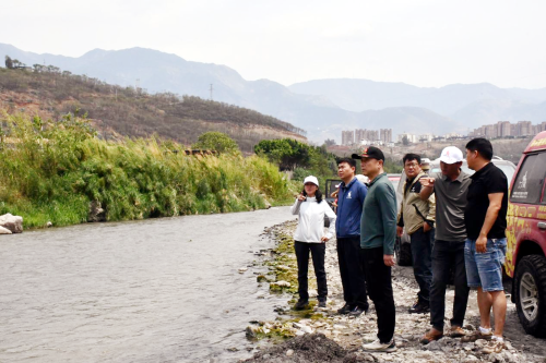 中汽摩联赴东川勘路 护航第二十届泥石流车赛1