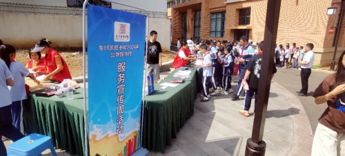 东川区图书馆2026年公共图书馆服务宣传周活动走进东川第五小学11