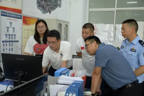以上率下抓整改   真抓实干促提升  郝国栋深入一线调研推动学习教育查摆问题整改2