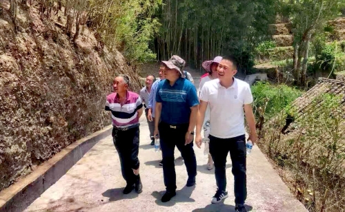 【党旗领航 先锋建功】强雁书记陈世有：守好党建“主阵地”，服务群众“零距离”5