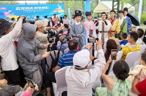 “云聚微光 创享精彩”云南自媒体网络达人创享会在昆举办2