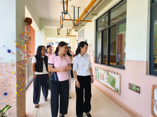 情系幼教暖人心凝心聚力促发展